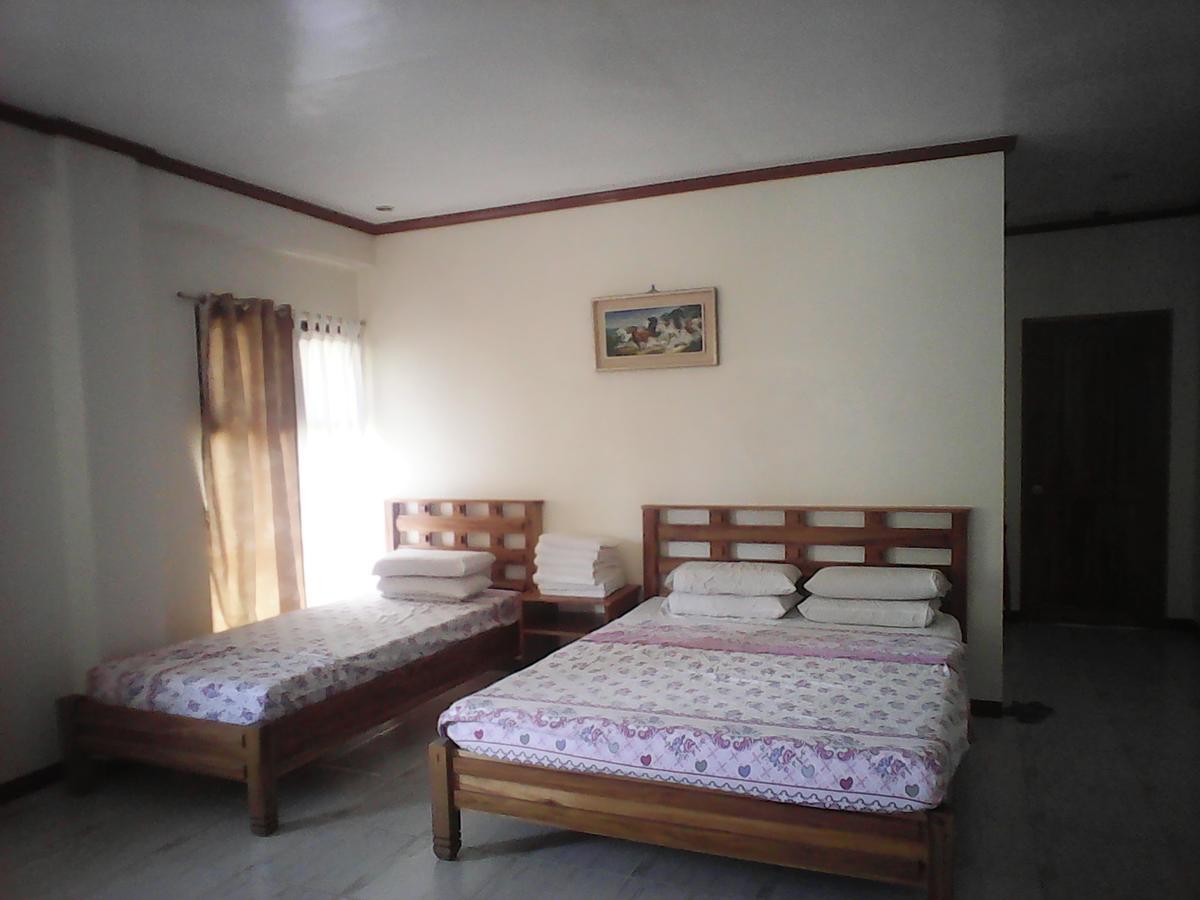 Gazebo Pools And Restaurant Hotel Cabadbaran ภายนอก รูปภาพ