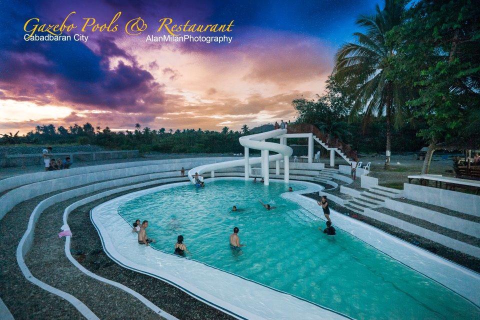 Gazebo Pools And Restaurant Hotel Cabadbaran ภายนอก รูปภาพ